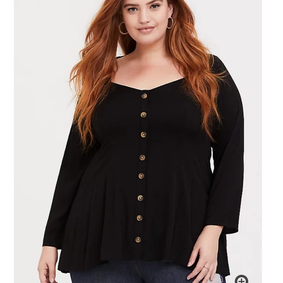 torrid Tops - NWT Torrid fit n flare size 4